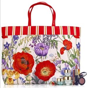 Brand New Estée Lauder Bag and Makeup Collection